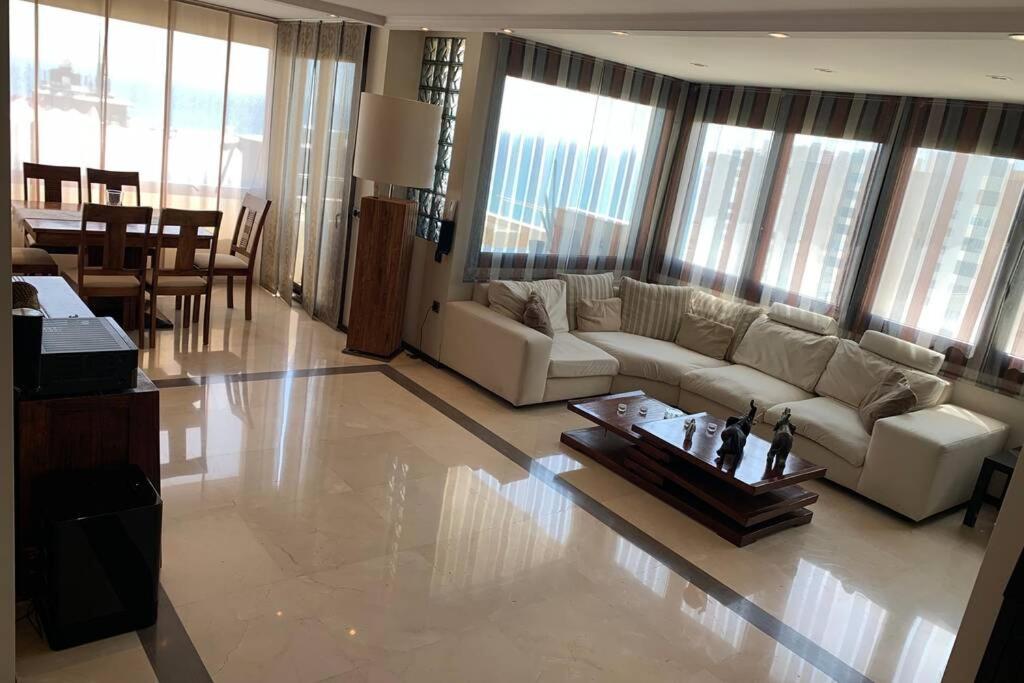 Maravilloso Piso En Torremolinos, Costa Del Sol Luaran gambar